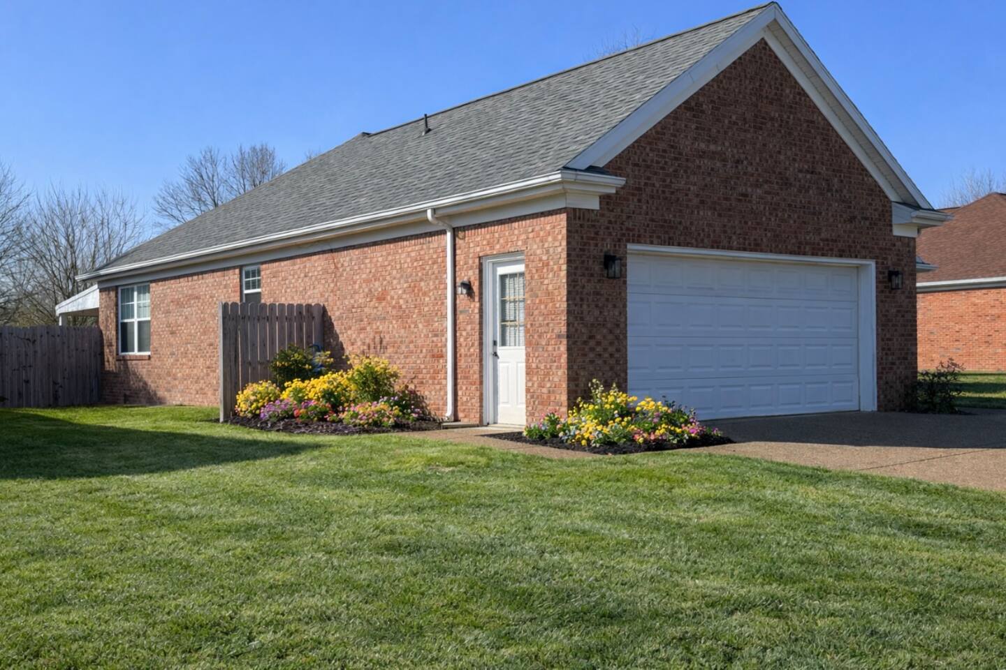 Bramblewood Home - 3BD/2BR Spacious Northside Home
