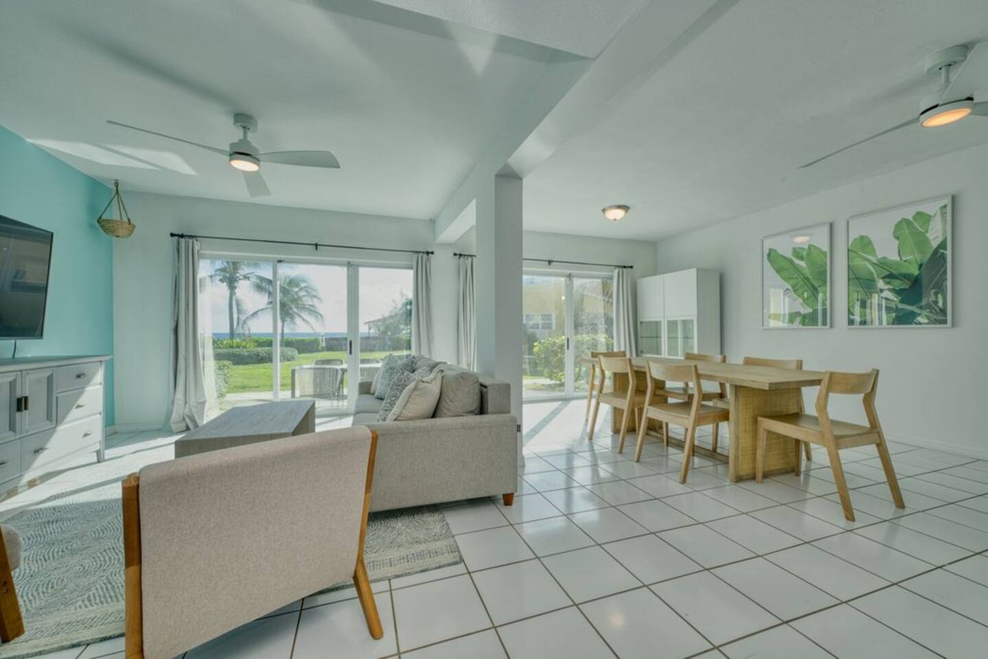 Ocean club seaside luxury