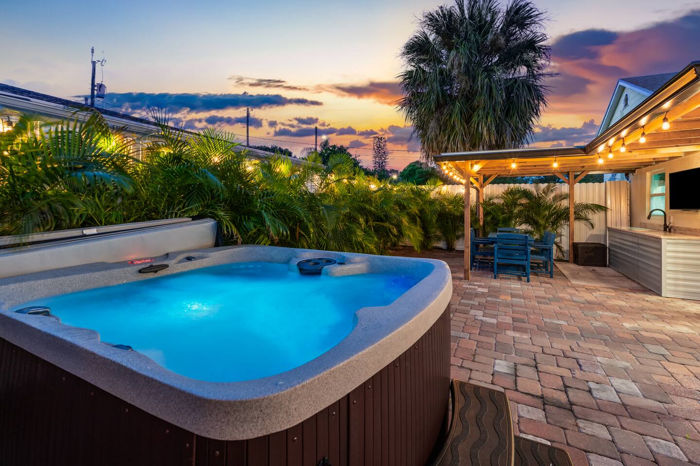 Private Spa Oasis | Sauna • Hot Tub • Cold Plunge