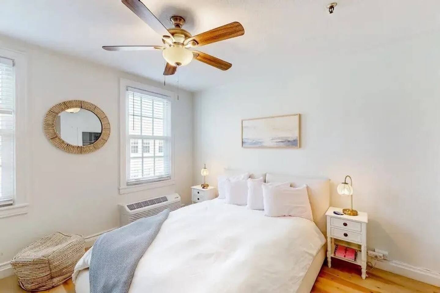 Palm Beach Condo 5 Mins to Beach Heated Pool