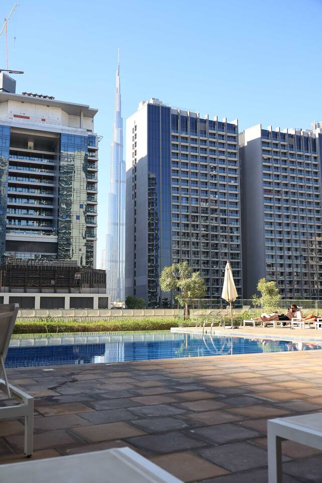 Cozy Burj Khalifa View Retreat