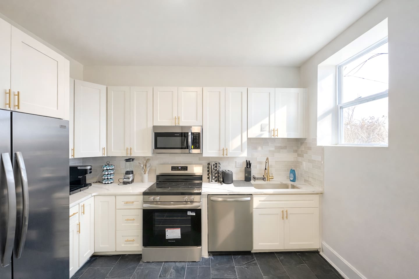 5BR Family Home | for Groups, Kids & Pets!