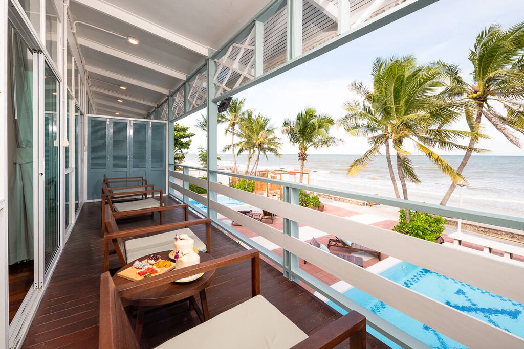 WalkToBeach-KingBr,Balcony,Kitchen,Grill,Pool,Cabana,FoodSt