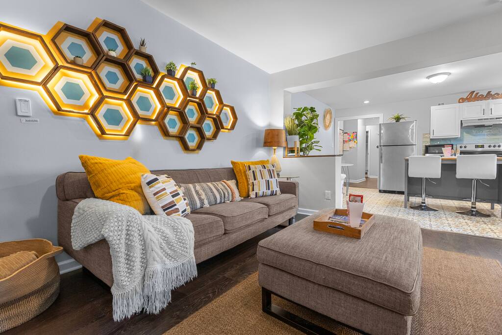 *Super close to Hospitals|UAB|Open fl plan|2 bdr