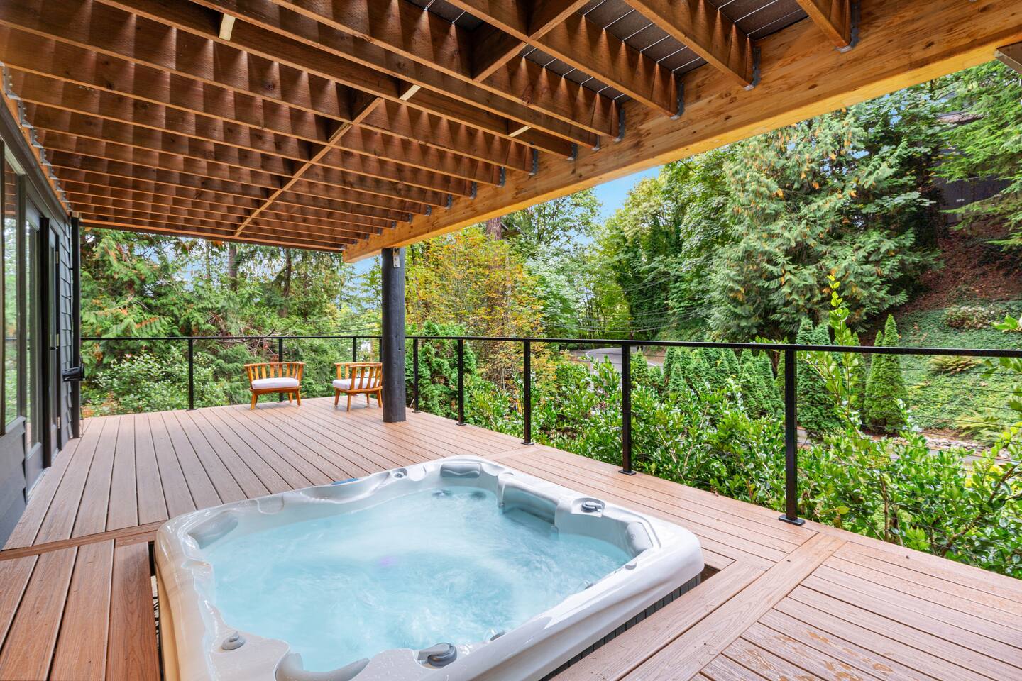 Mercer Suite with Private Hottub