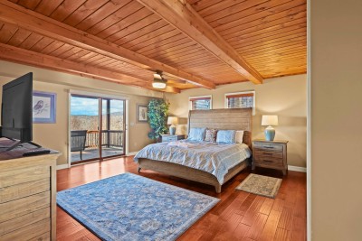 5BR with Amazing Long Range Views + Hot Tub! photo 10
