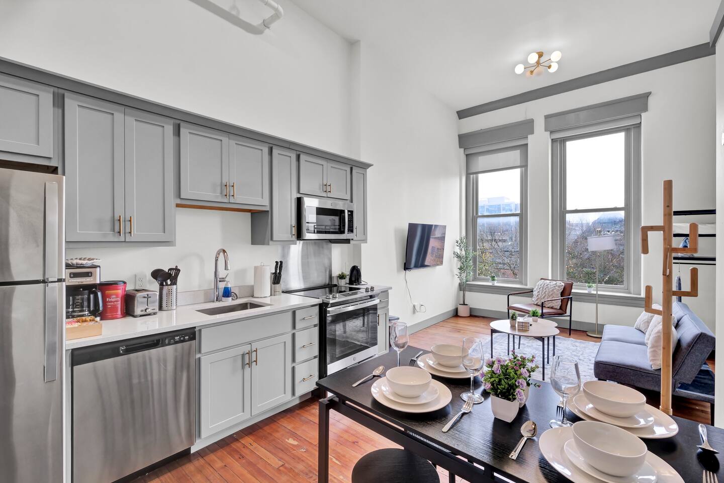 Near Hospitals & DT | Nice+Parking+W/D+YUM Center