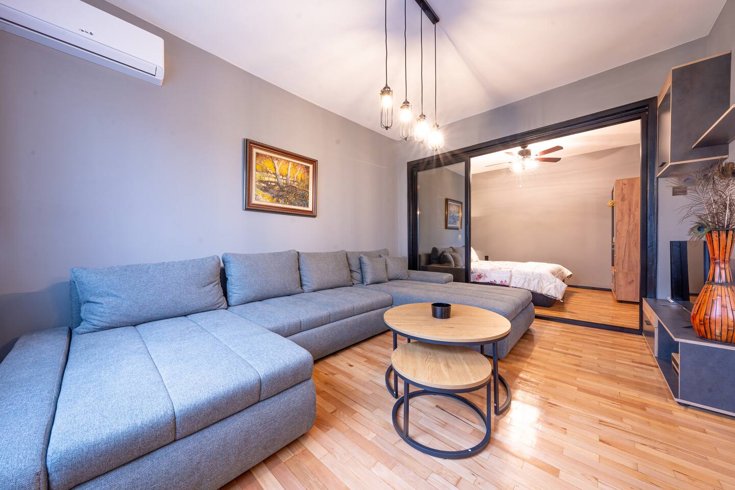 Urban Elegance Apartment by Park Zaimov by Top Kvartiri Ltd