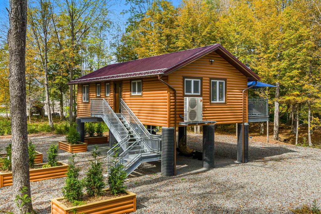 Beaver Creek Hut 2BDLog Cabin Retreat in Catskills