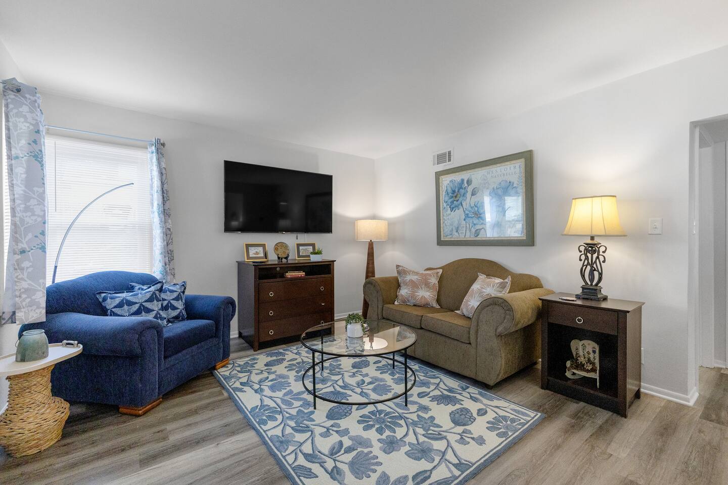 Modern Garden 1BR | Laundry + Pets OK | Quiet