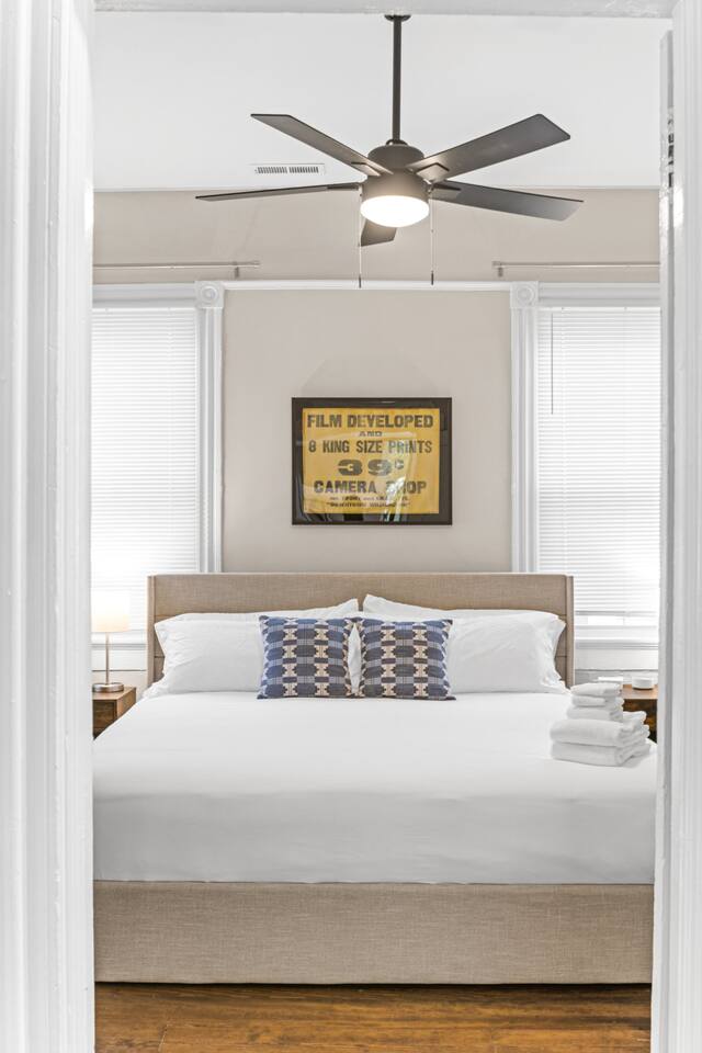 2BR, 1 BA Brooklyn Arts apt – Walk to Everything!
