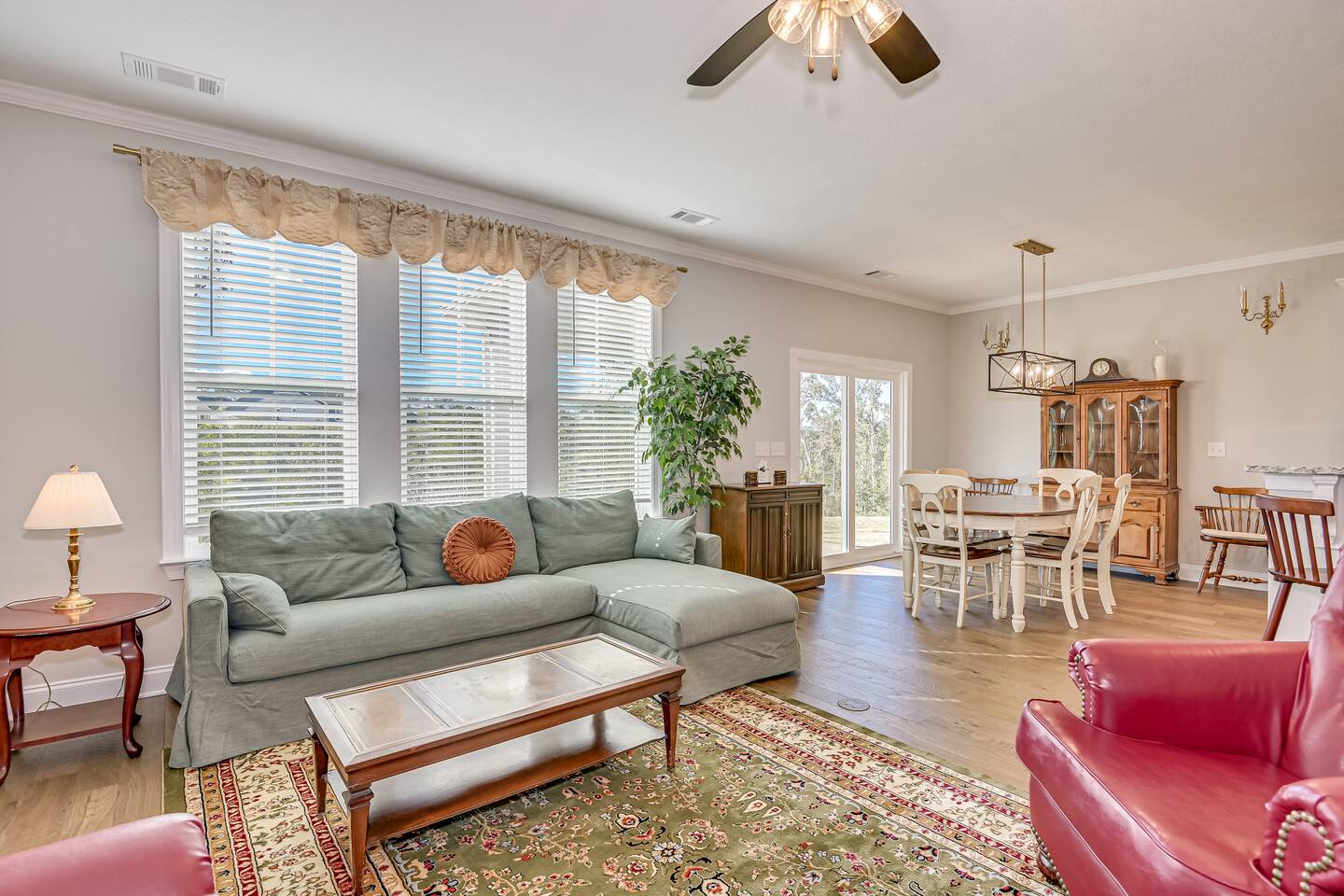 3 King Beds - Cozy - Pet Friendly