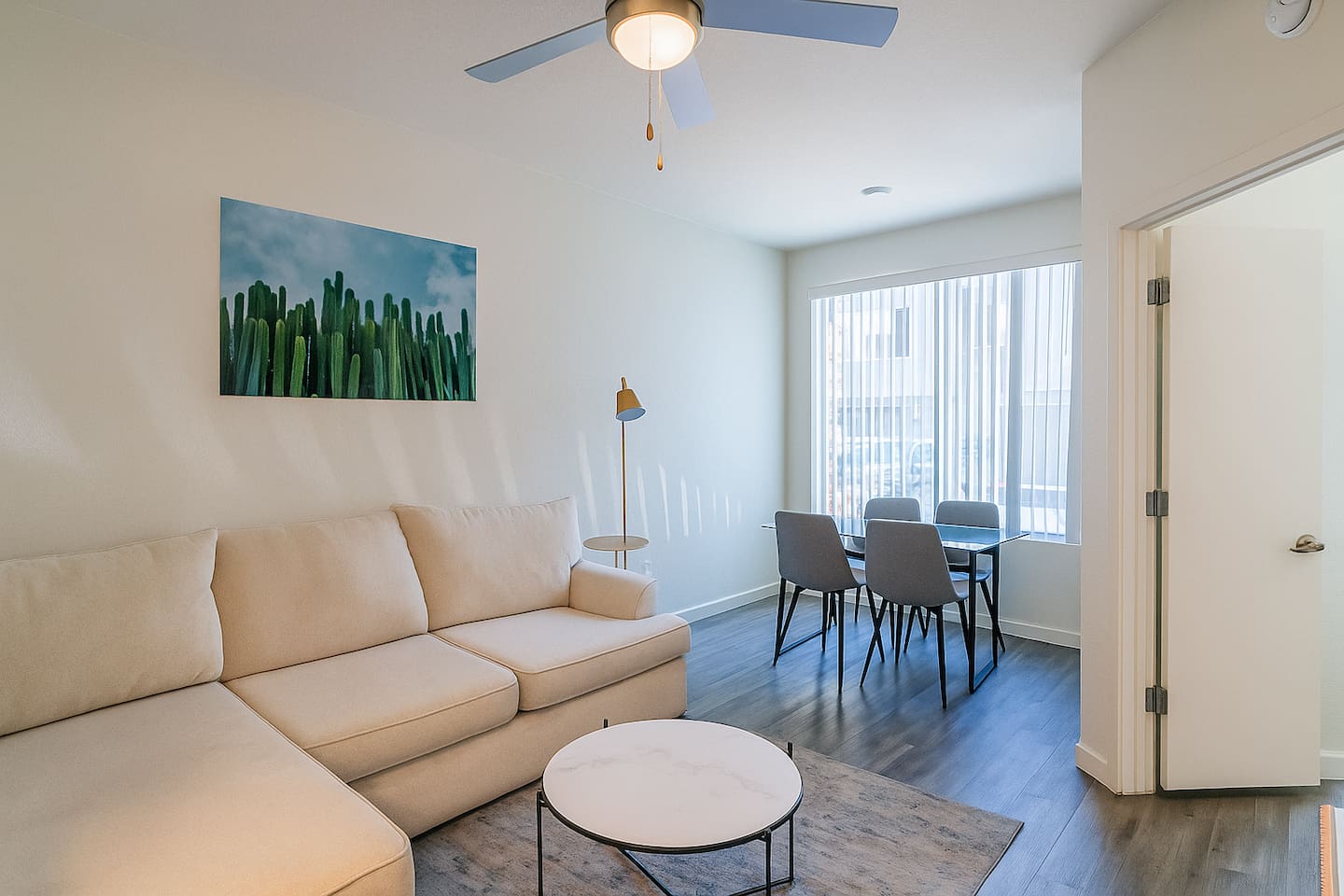 Classy 1BR Gym | Resort Style Pool | Laundry