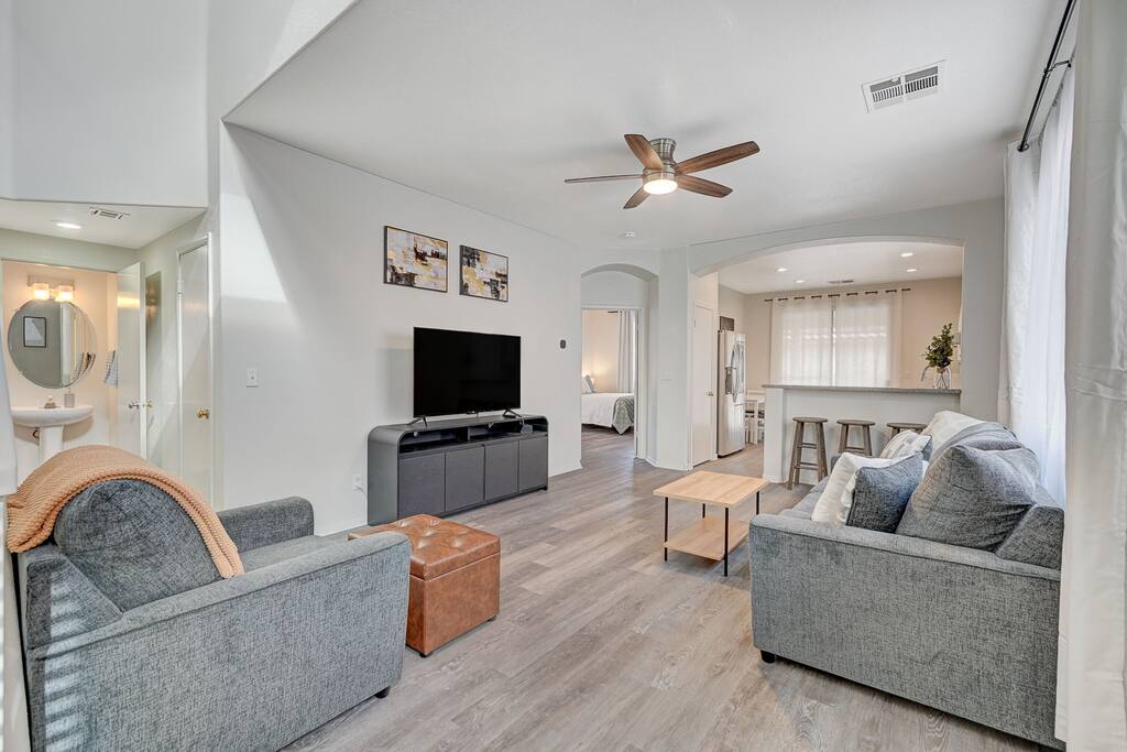 Oak Nook • 4 Beds • Extended Stay • PETS welcome