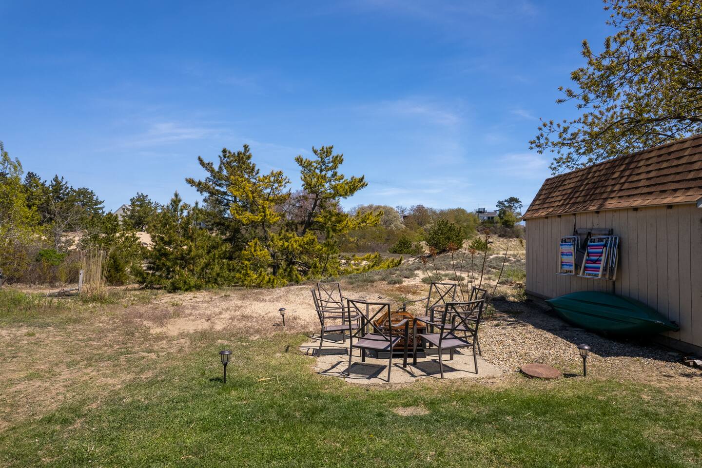 2 Apts, 6BR, Walk 2 Beach, Fire Pit