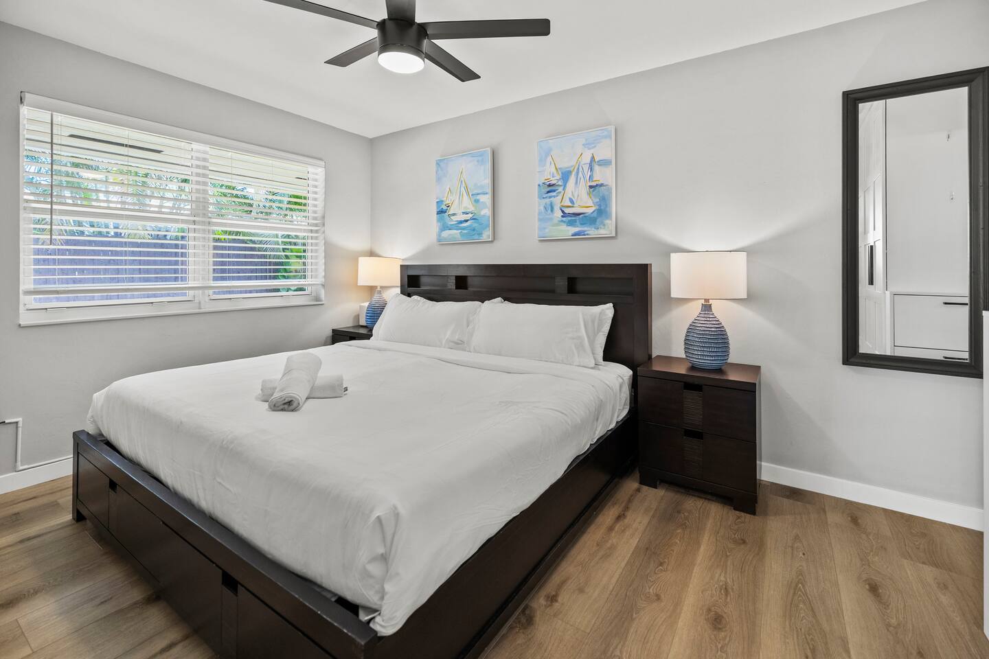 Fully equipped apartment in central Wilton Manors