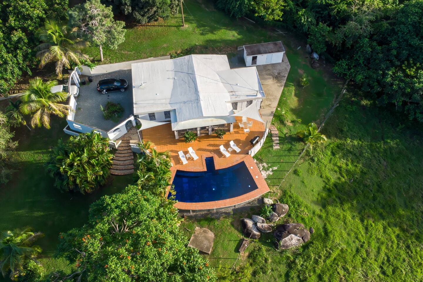 Private Retreat w/ Pool, Stunning Views & Wildlife