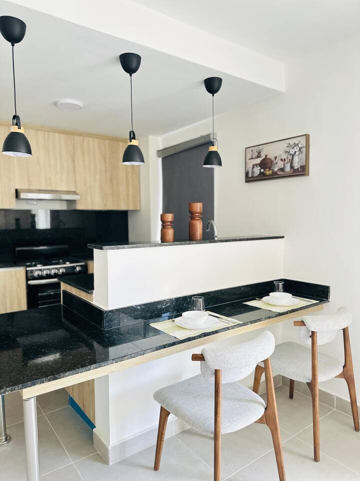Serena Village Paradise 2BR Apt w/ Pools &Shuttle