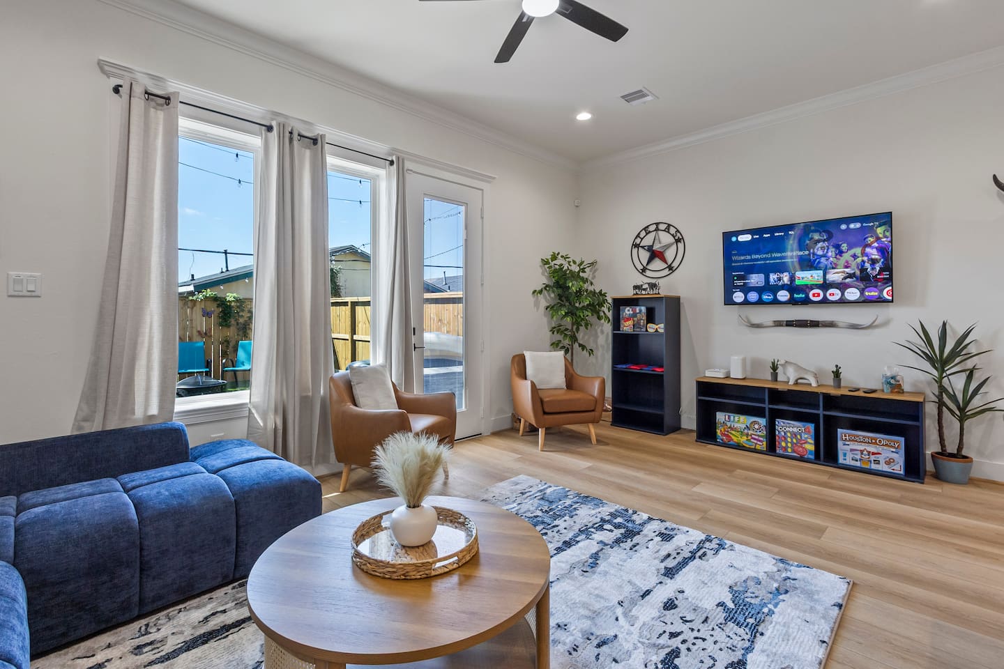 [Top Pick] Houston | Hot Tub & Games • 10 Guests