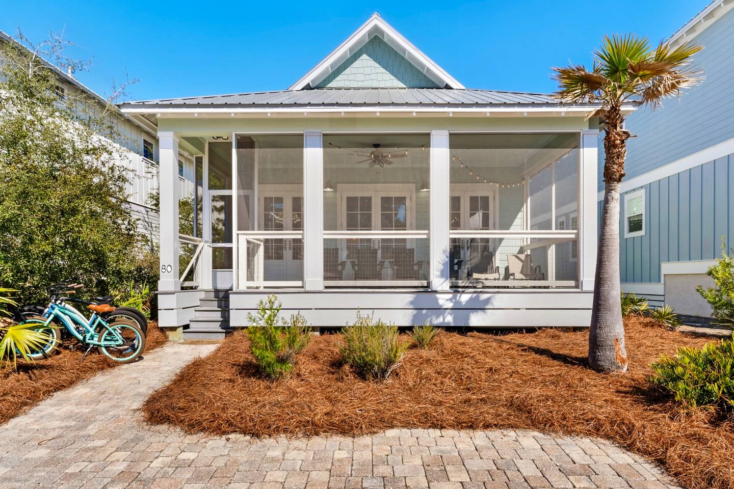 30A Retreat : Walk to Beach Pool Shops Eats
