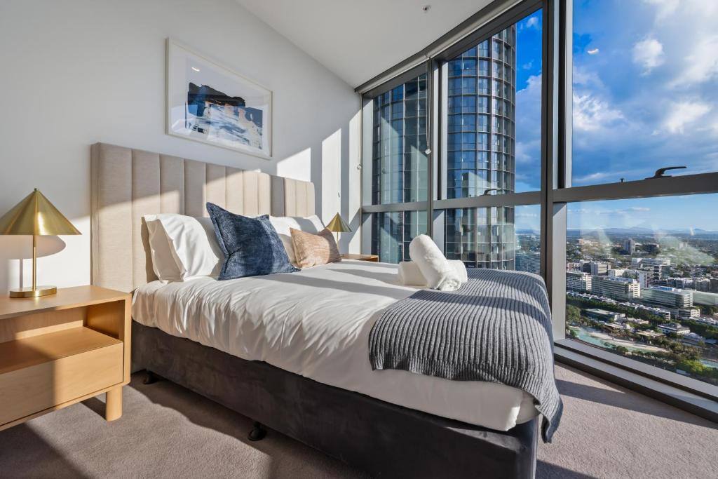 Queens Wharf Modern Apartments