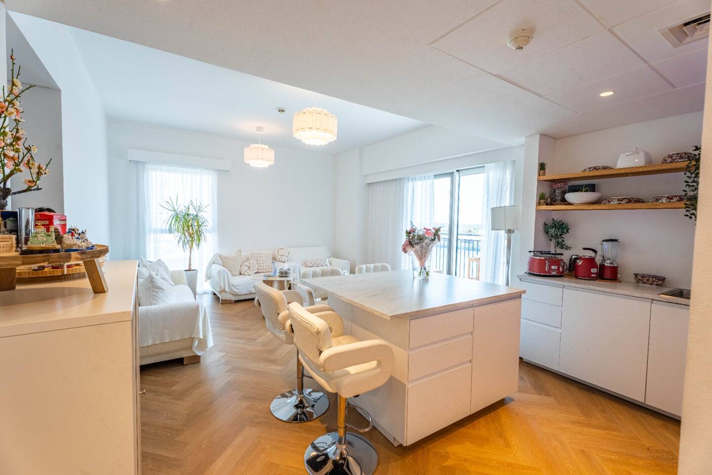 Luxury 3BR plus Maid Yas Island Near Theme Parks