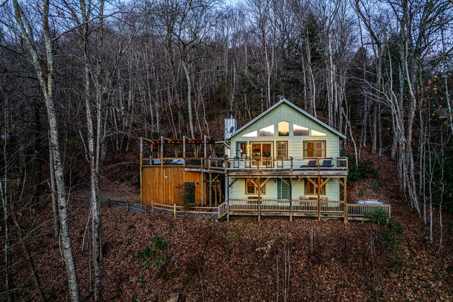 Smoky Mtn Spring Break | Hot Tub•Views•S’mores•BBQ