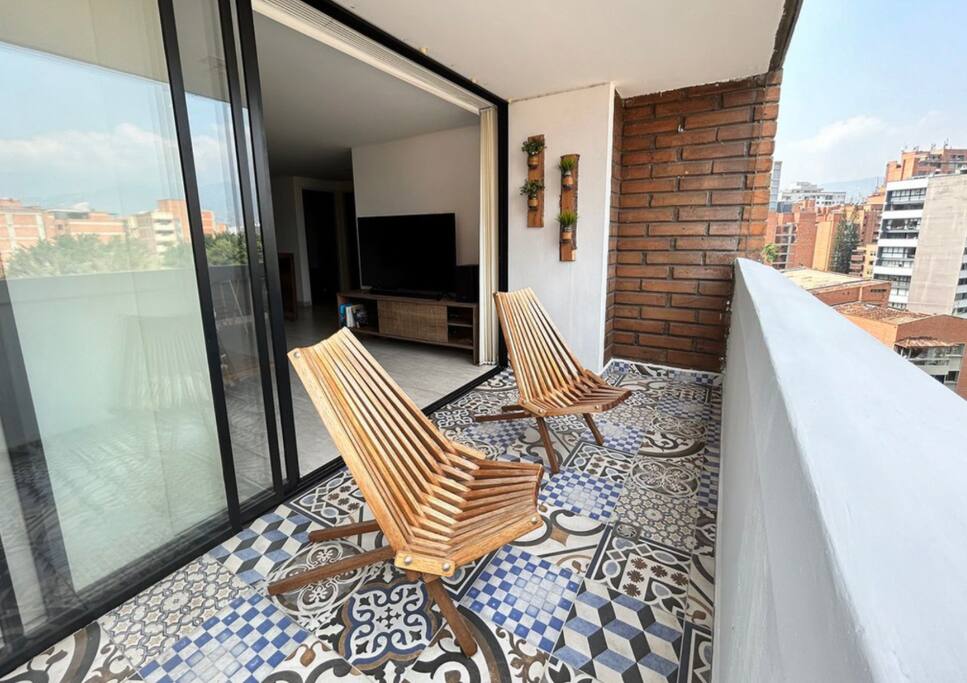 Modern Apartment in Laureles by Sonno Homes