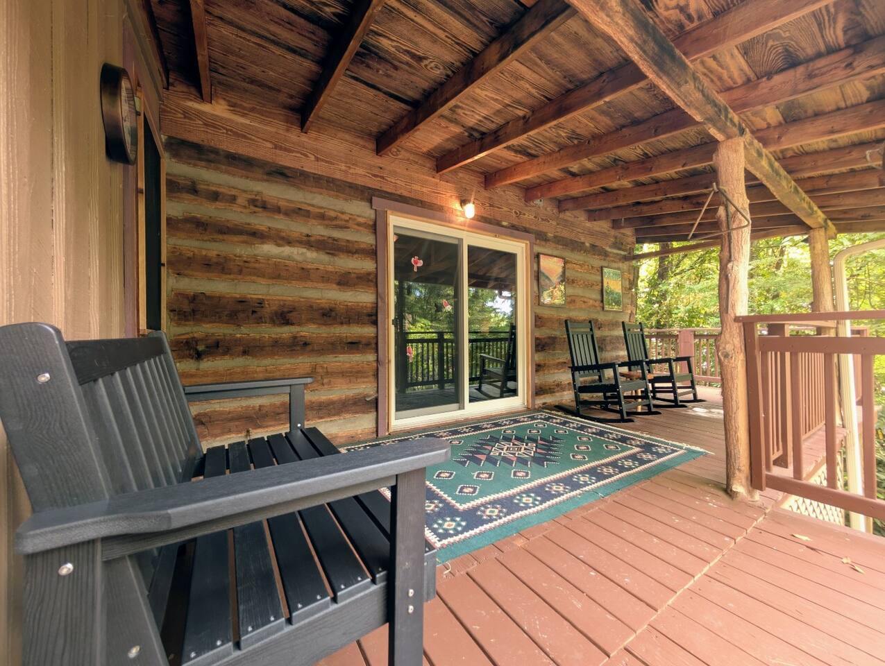 The Elk's Apple Grove (Upper-Level Suite)