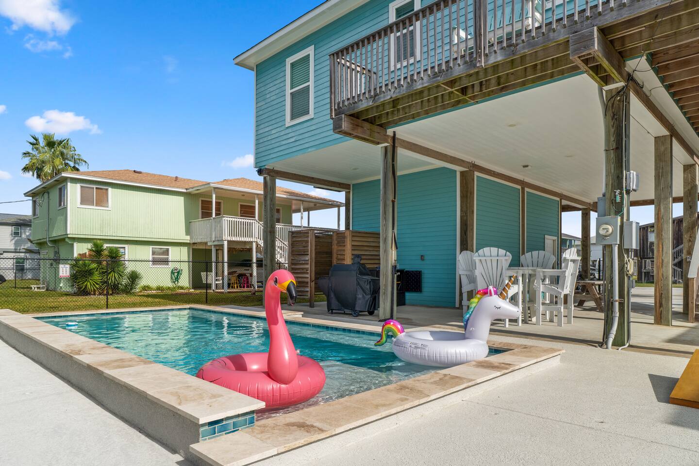 House w/ Private Pool