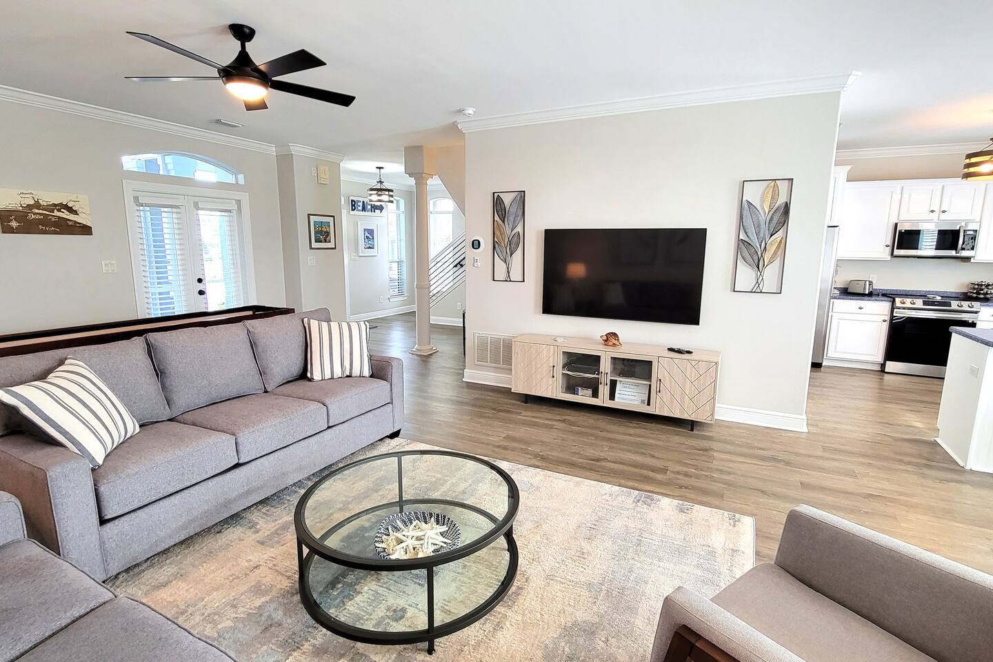 Coastal Breeze Retreat - A Luxury Vacation Property In Miramar Beach, FL