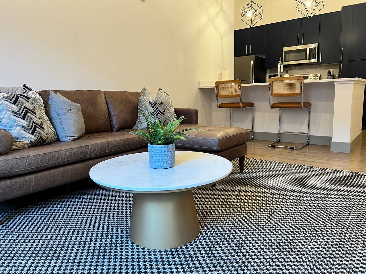 Brick & Bed Loft | Walk to Arch/Convention Center