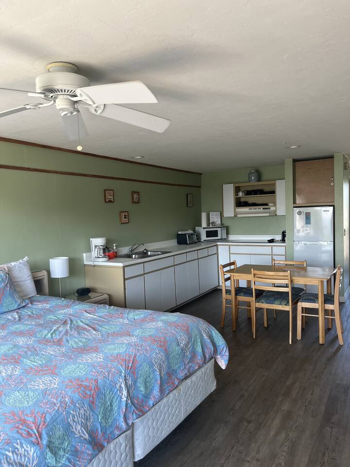 Unit 225 Beautiful Cedar key