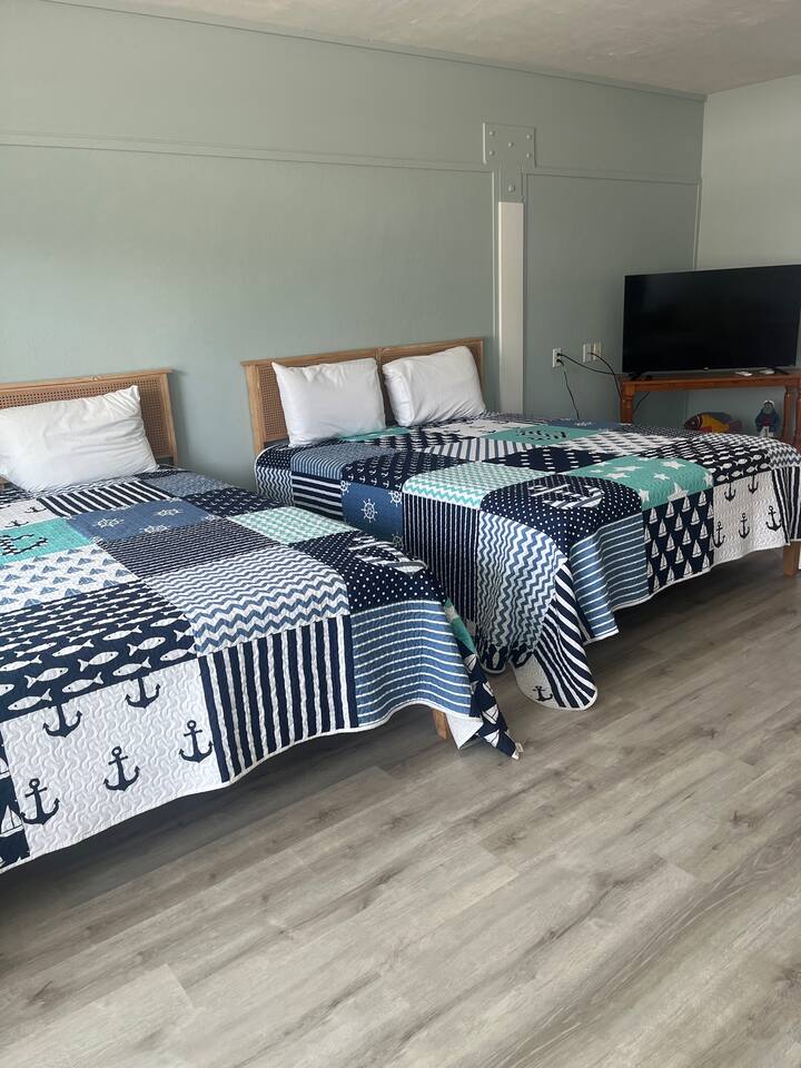 Condo 124 Little Blue Anchor