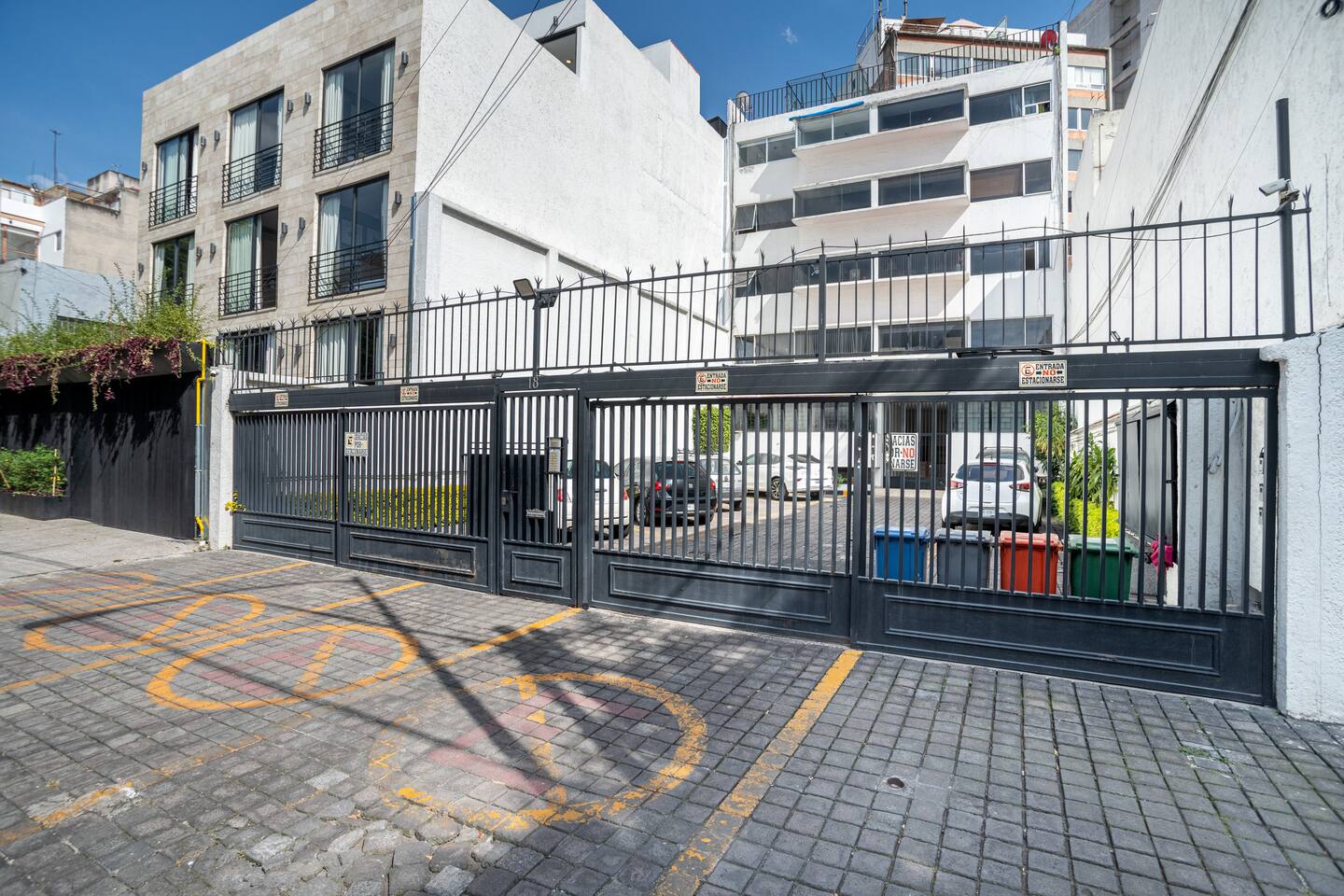 Depa de 2 pisos a pasos de Condesa - foto 4