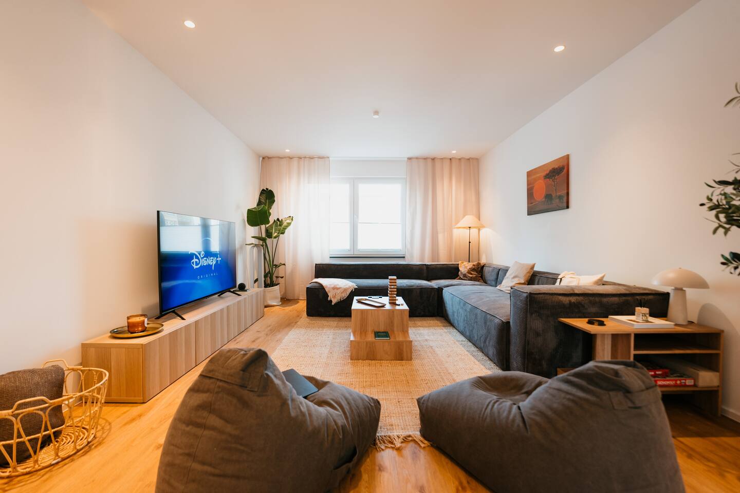 Designer Flat Near City Center & The Mosel River