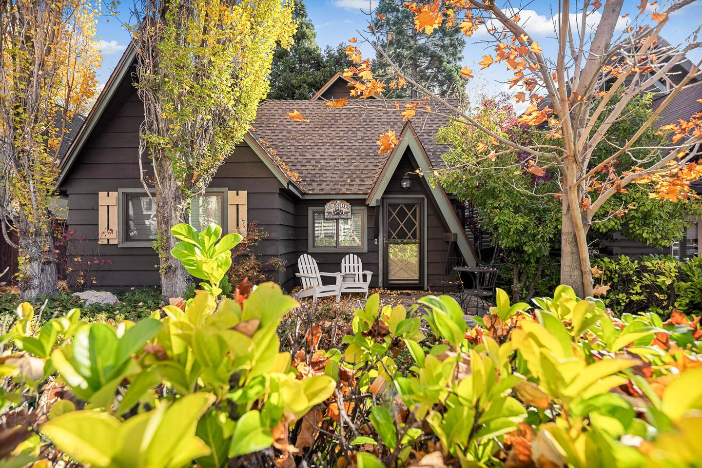 The Family Cub's Den | Kids & Pet Friendly