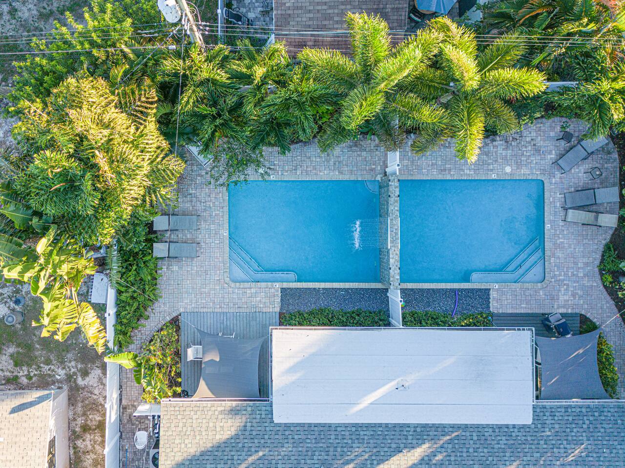 Wilton Manors Twin Oasis | 2 Heated Pools, For 12 - Double Room