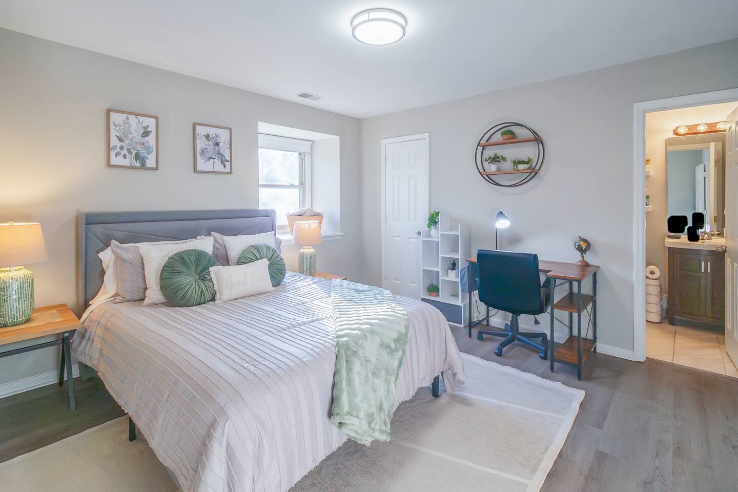 Ballantyne 2BR with Cozy Fireplace