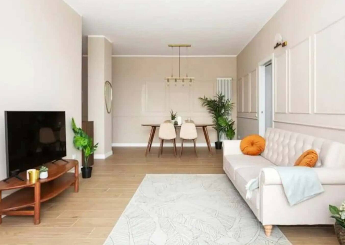 Modern 2BD Near Isola by Sonno Homes