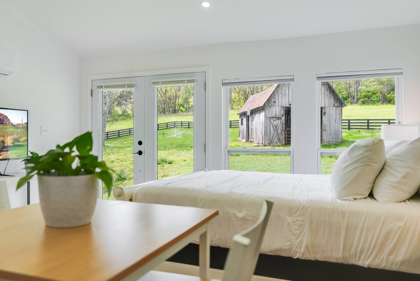 Franklin Farm Cottage | Between Leipers & Franklin