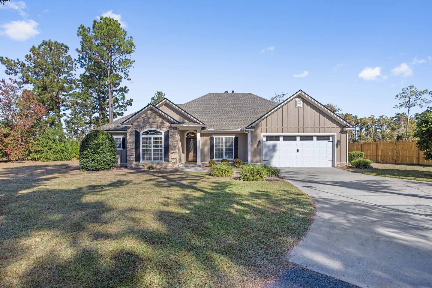 Quiet Family Getaway | Gym, 3 TVs, Near Banks Lake