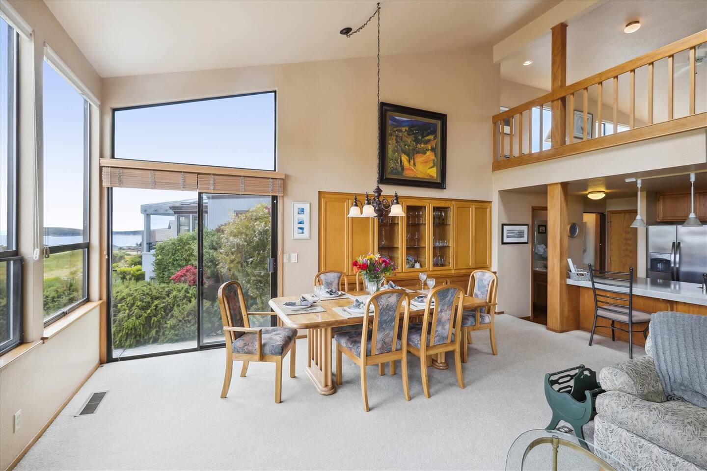 The well-stocked kitchen has seating for 4 along the counter.