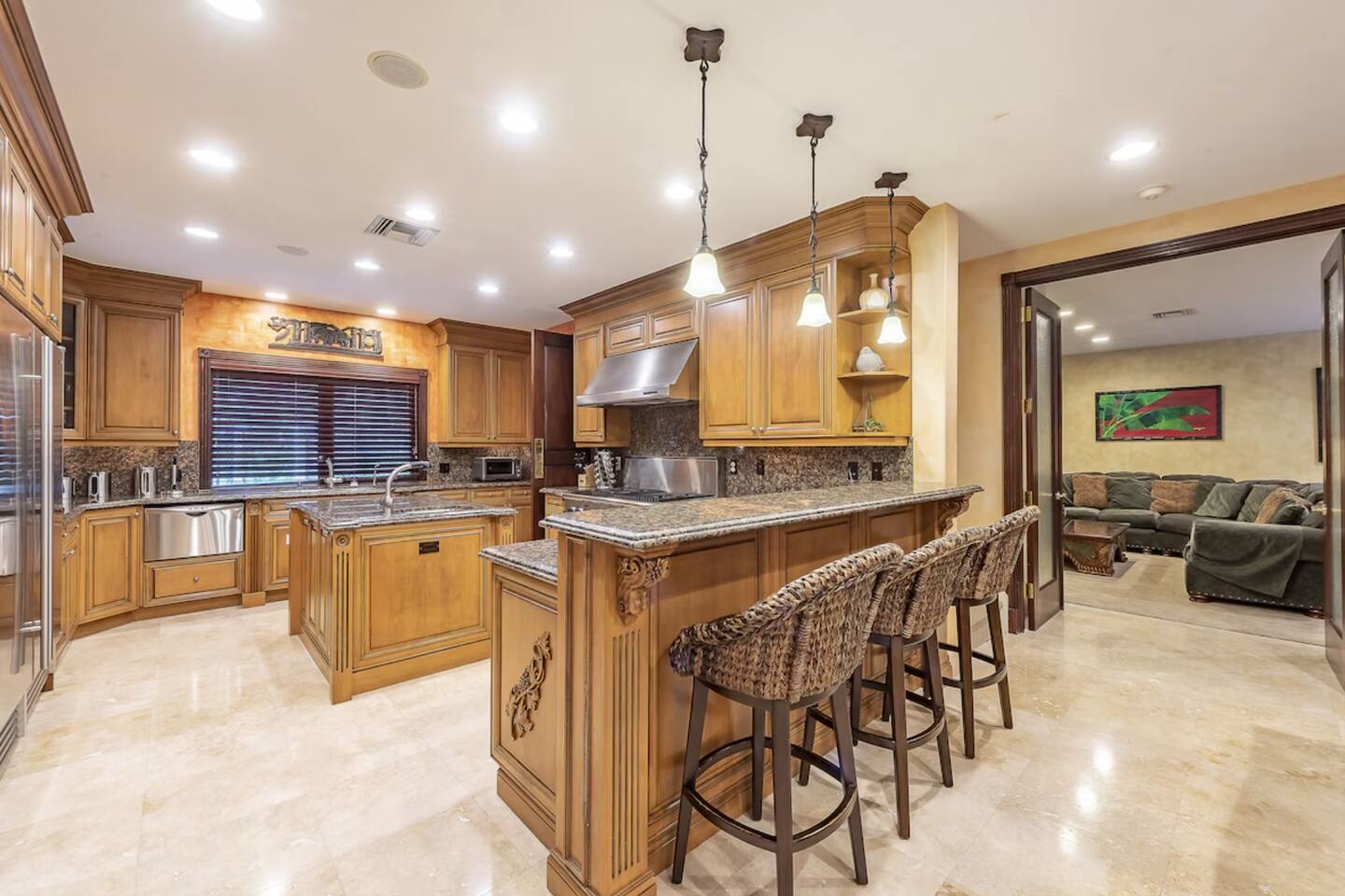 Serene 7000 SF Gated Luxury Waterfront Home — photo 3