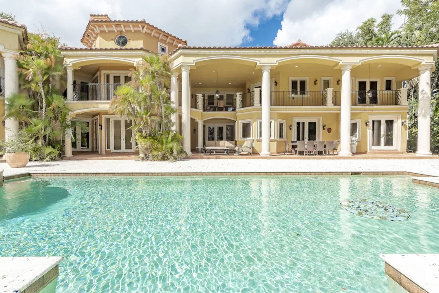 Serene 7000 SF Gated Luxury Waterfront Home — photo 1