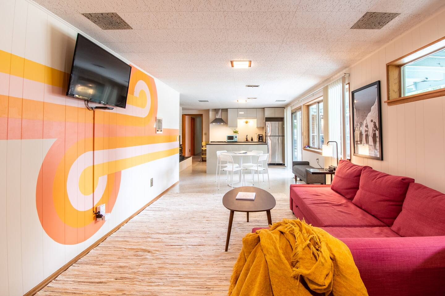 Basement Apartment with Speakeasy & Hot Tub