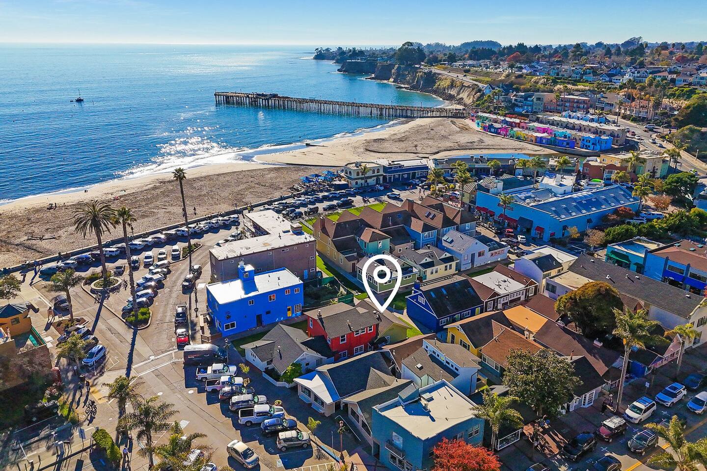 Sunny Capitola Cottage-100 Steps from the Sand.