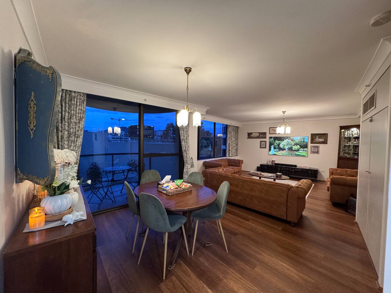 Garden Gallery - Tranquil Luxury Retreat