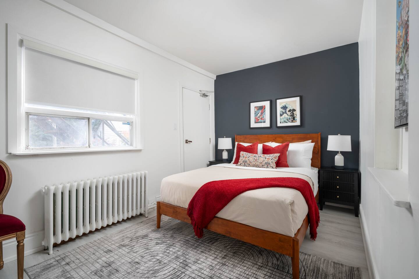 Stylish Roncesvalles Flat