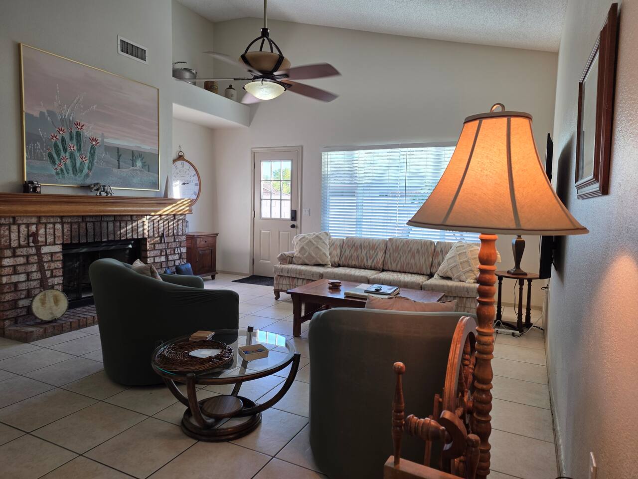 Southwest Country Style Hideaway in Chandler, AZ!